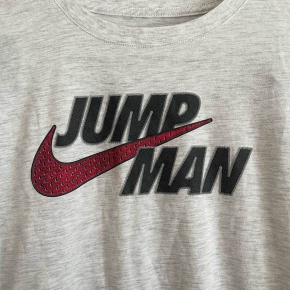 Nike Tee - Picture 3 of 3